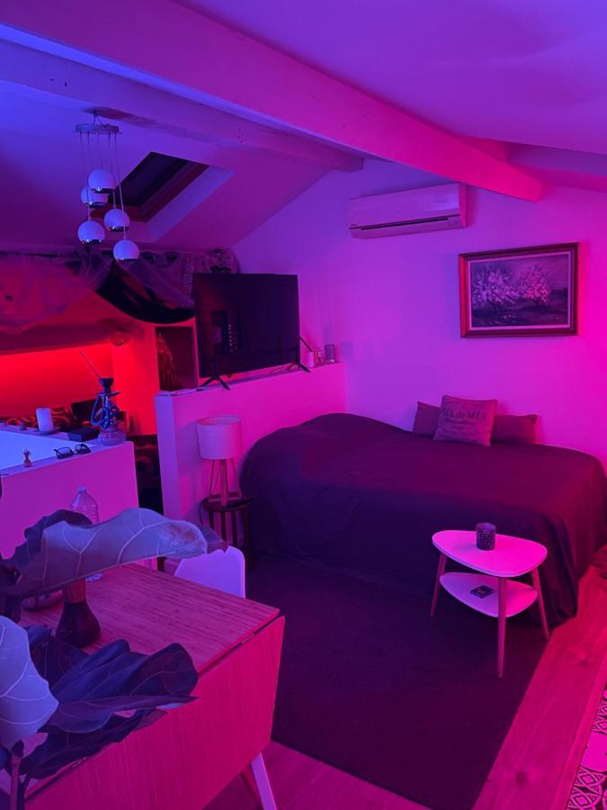 Beau Appartement Calme A Partager Marsella Exterior foto